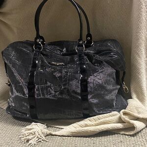 Kathy Zealand tote